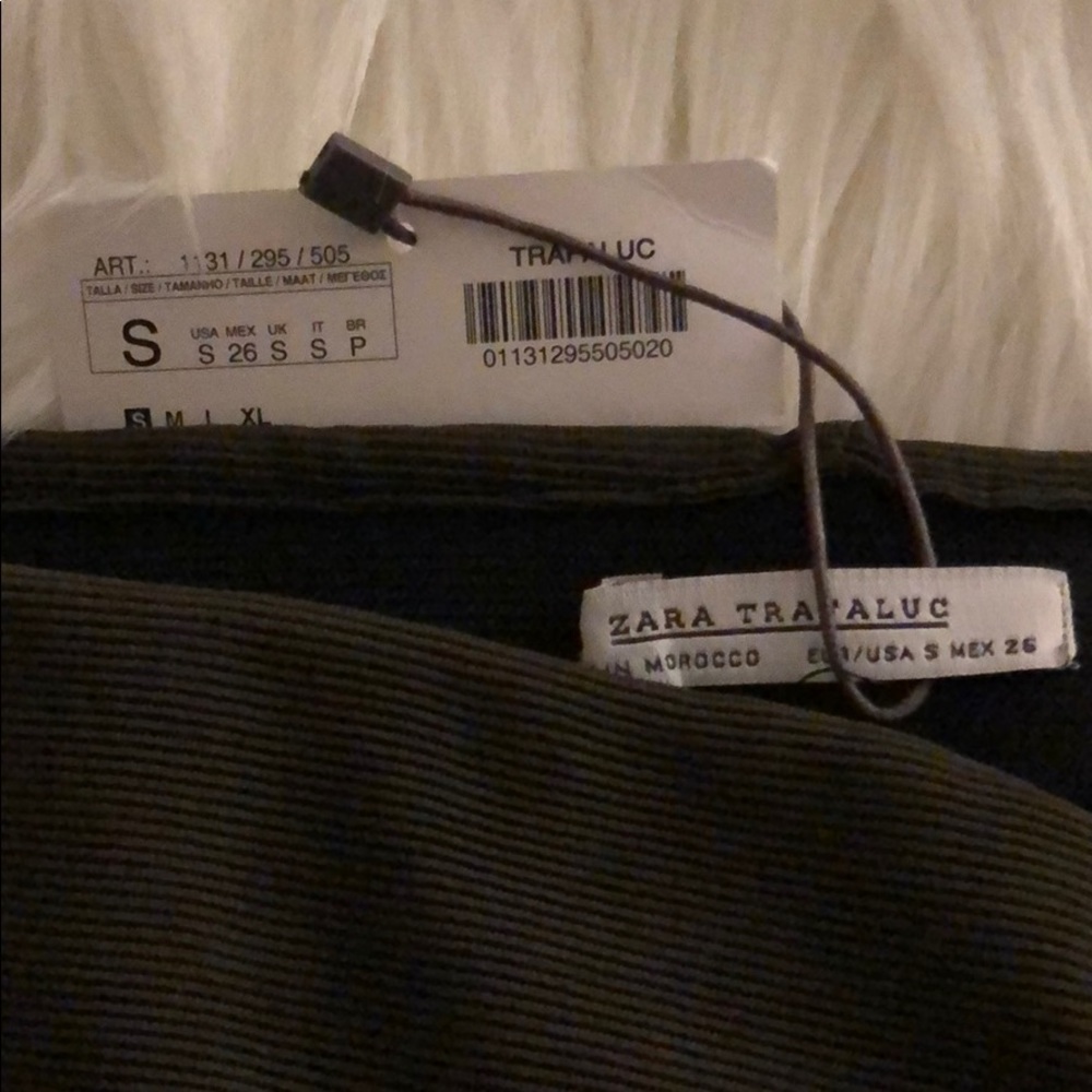 Zara Ruffled Mini Skirt S - Picture 5 of 5